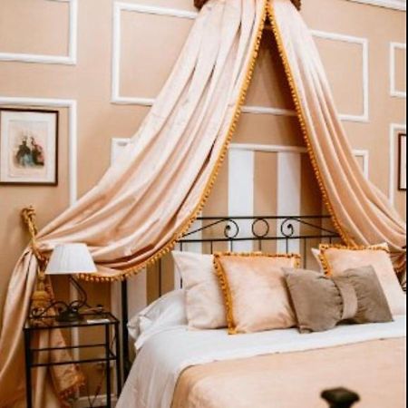 La Foresteria Di Palazzo Picedi Benettini サルツァーナ エクステリア 写真