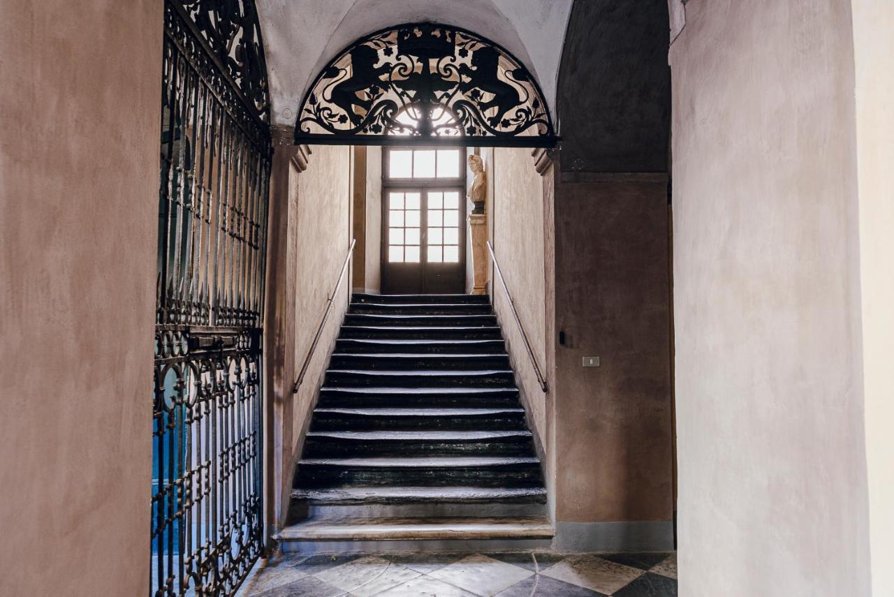 La Foresteria Di Palazzo Picedi Benettini サルツァーナ エクステリア 写真