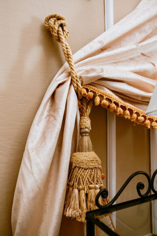 La Foresteria Di Palazzo Picedi Benettini サルツァーナ エクステリア 写真