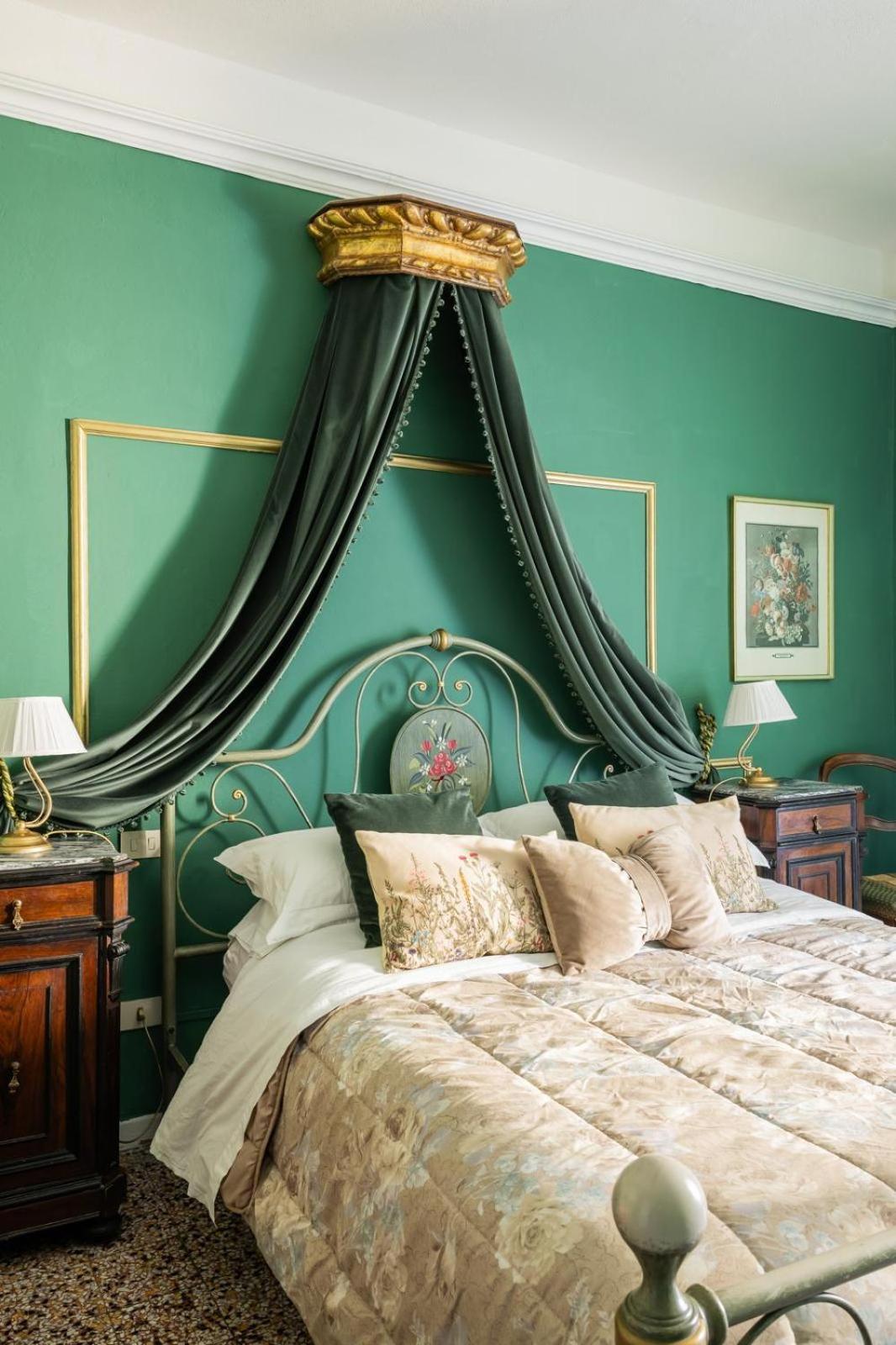 La Foresteria Di Palazzo Picedi Benettini サルツァーナ エクステリア 写真