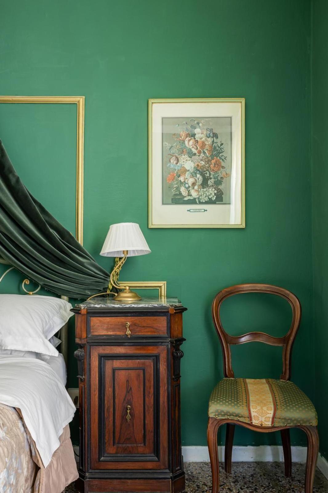 La Foresteria Di Palazzo Picedi Benettini サルツァーナ エクステリア 写真