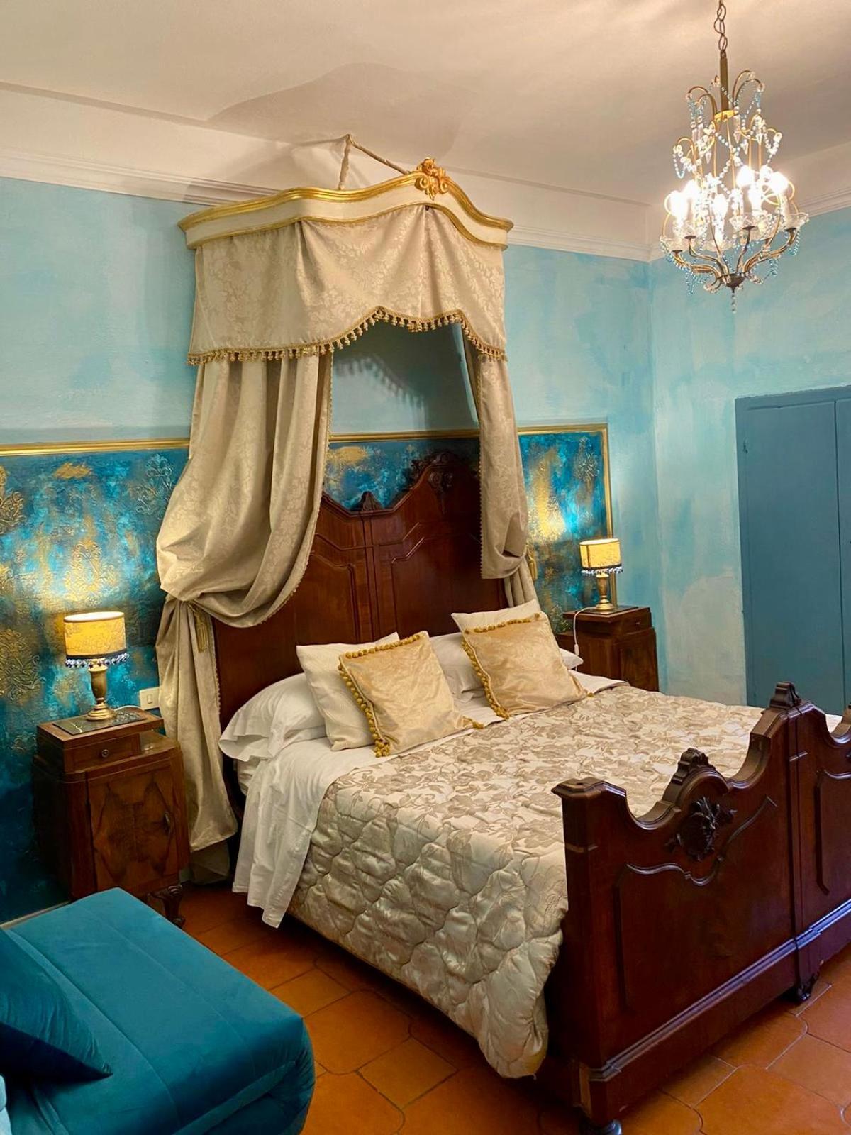 La Foresteria Di Palazzo Picedi Benettini サルツァーナ 部屋 写真